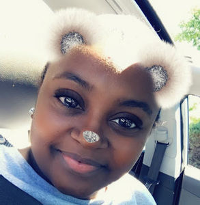 Meet your Posher, Derhonda